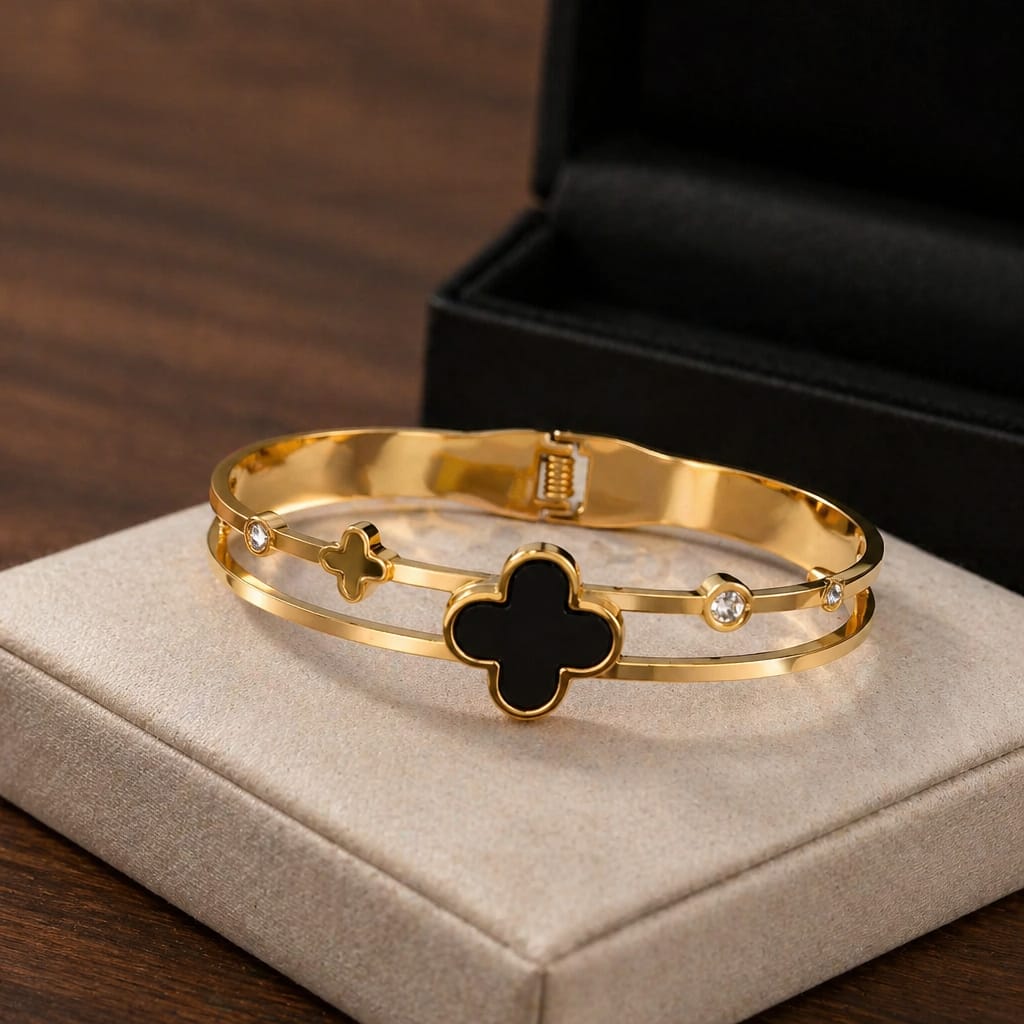 FAS Clover Cuff-G-BK