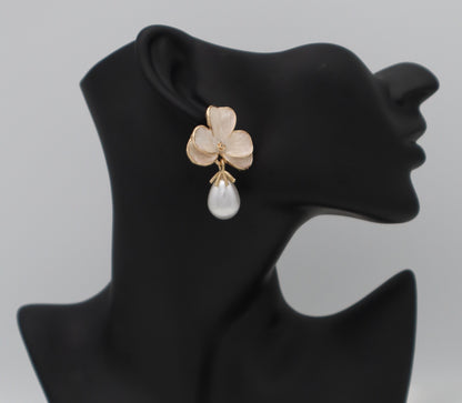 FAS Bloom Pearl-G-WHT