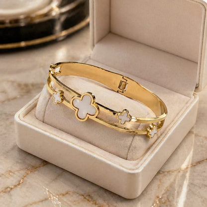 FAS Clover Cuff-G-WHT