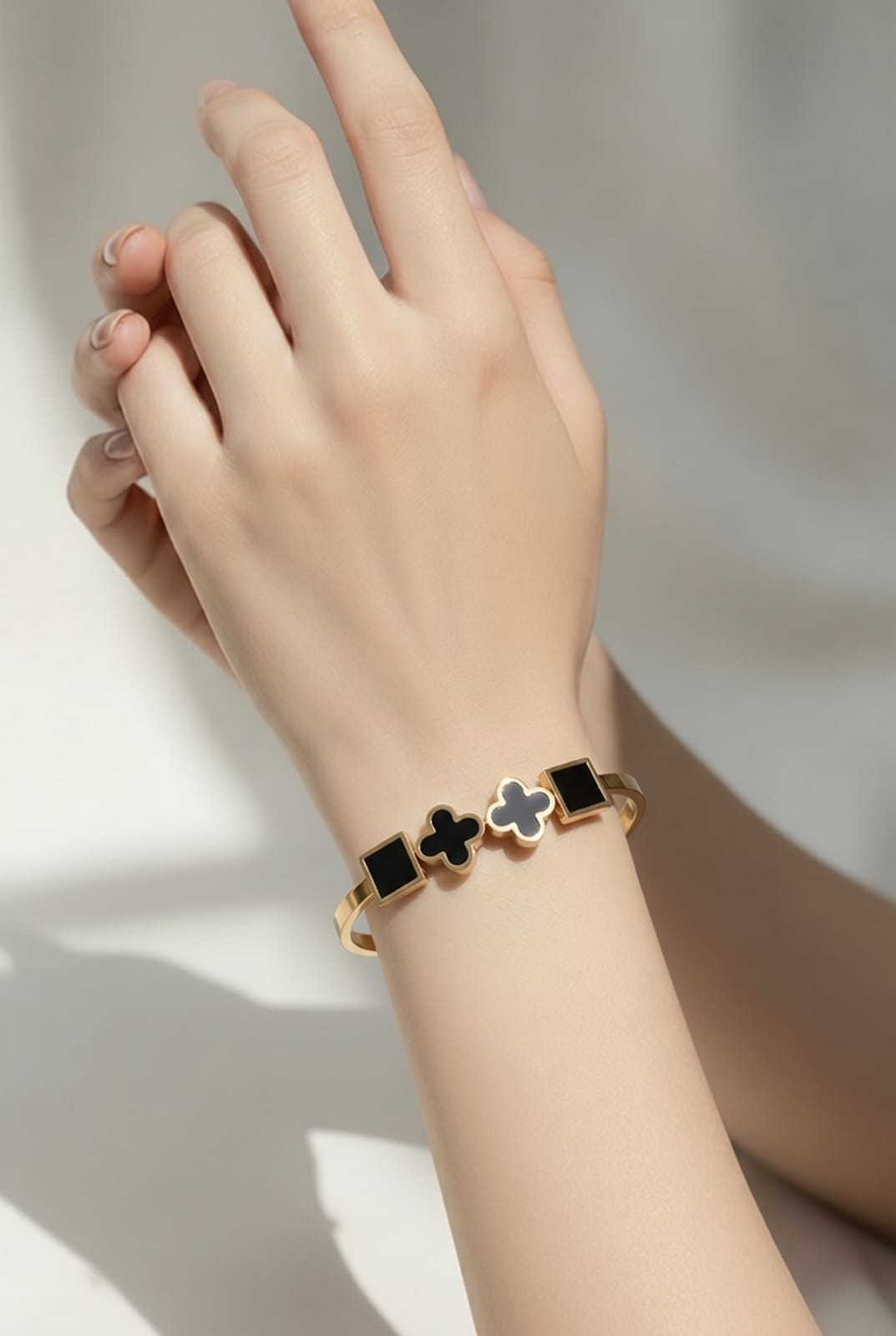 FAS Zorelle Cuff-G-BK